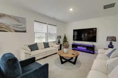 Image de Shop, Dine & Explore: Indy Area Adventure Base