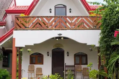 Image de Ocean View Villa with 2 bedrooms, Ac and Free Starlink WiFi around General Luna