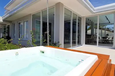 Image de Casa Rendas da Daniela - 6 suites on the most tranquil beach in Florianópolis.