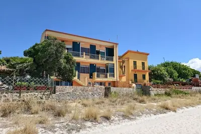 Image de Seafront Escape Villa Nina: Garden, Balconies & Steps from the Sand