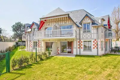 Image de Studio 21 - Appt 2 - Le Cœur Des Hommes - Tourgéville à quelques pas de la plage