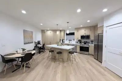 Image de Large Apt - Perfect for Big groups