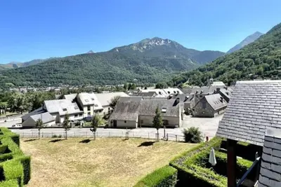 Image de Triplex chaleureux proche de Saint-Lary – Calme, confort et vue exceptionnelle
