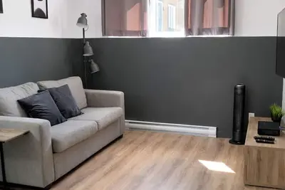 Image de Belanski | Condo Luxueux - Prix à la saison