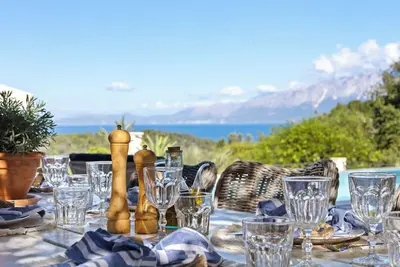 Image de Villa Eden, Meganisi A stunning property above Limni Bay |  5, 3 or 2 rooms