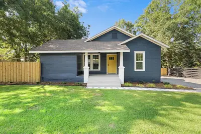 Image de Blue Mile Bungalow Statesboro near Gsu – 3br/2ba