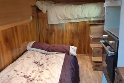 Image de Sleep-In Beauty\n\nIn the quite countryside surrounded by nature