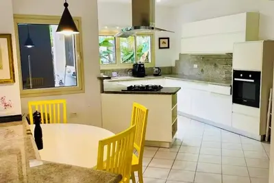 Image de Very clean Villa in Ceasaria