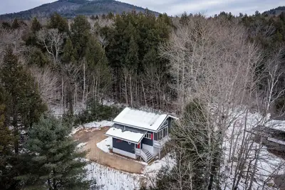 Image de Bluebird Chalet - Spacious 3 bedroom plus loft. Skiing, Storyland, North Conway