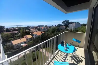 Image de Royan Pontaillac – Appartement Vue Mer au confort simple – balcon – Wifi