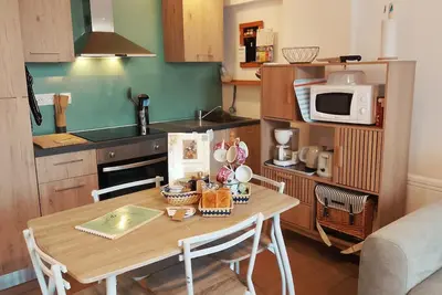 Image de Appt 3⭐ ⭐ ⭐, 600 m des plages et du front de mer, Dog Friendly, parking privé