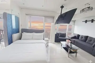 Image de Family-Friendly Deluxe Condo – Close to Intramuros, Rizal Park, Manila Bay,