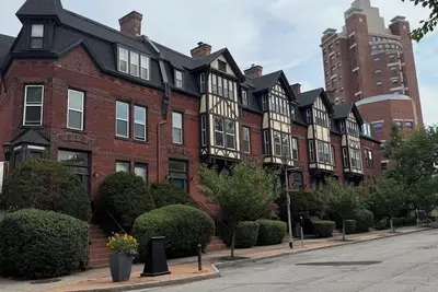 Image de 2-bedroom apartment in perfect Rochester with cool Ac