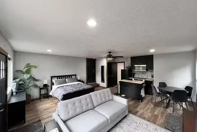 Image de Entire home in Victor, Montana