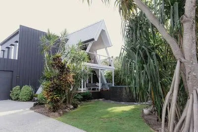 Image de `Salt At Mudjimba` | Sauna+Icebath. 400m to Beach