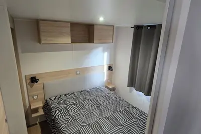 Image de Mobil home au bord de la mer dans camping 4* Mar Estang à Canet en Roussillon