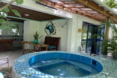 Image de Private cabin with Jacuzzi, just one minute from the beach.