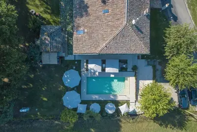 Image de Luxury self-catering apartments in hilly area for a relaxing vacation.