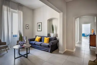 Spacious and comfortable apartment in Ortigia