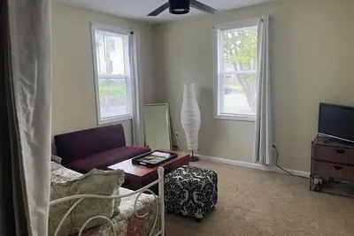 Image de Cozy 1-bedroom apartment in Dedham, a hop skip away from Boston