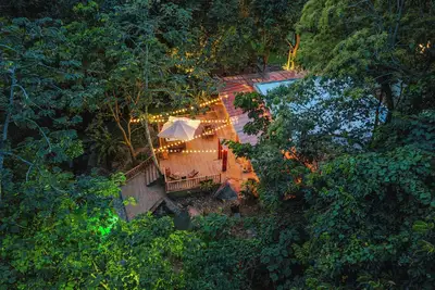 Image de Aguas Vitales - Cabin Retreat with Spring-Fed Pool