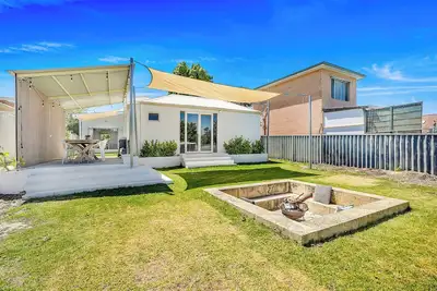 Image de New Family Retreat with Large Back Yard