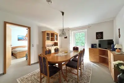 Image de Cozy vacation apartment \"Talblick\" in Eibenstock, district Carlsfeld