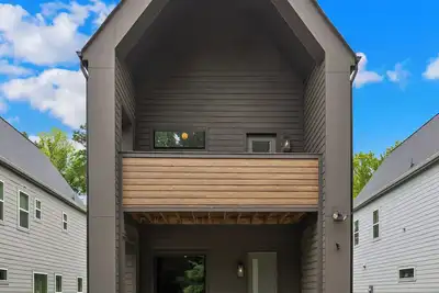 Image de Modern new 4br Home near NoDa & Downtown