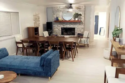 Image de Serene Miller Beach 4br Retreat steps from Indiana Dunes