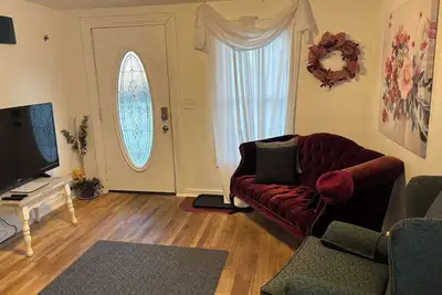 Image de Sweet Getaway • Light-Filled Rooms + Decor