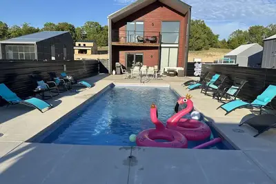 Image de Superb 5-bedroom house with Ac in charming Stevensville