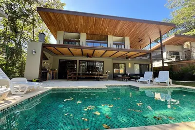 Image de Main Villa at Howlers Point