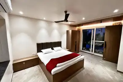 Image de Leela Villa Varanasi, 2bhk private villa with pool, lawn, bonfire and caretaker