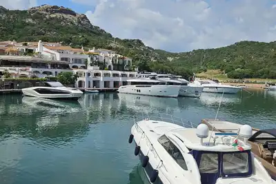 Image de Apartment within the village Poltu Quatu