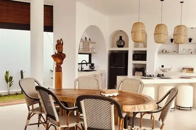 Image de Villa 2 chambres, immense piscine, proche du centre d'ubud