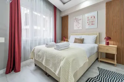 Image de Stylish 1br Near Kaleiçi  Antalya Center - Gray