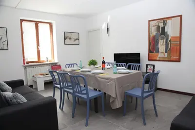 Image de New three-room apartment in the historic center of Abbiategrasso