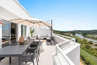 Image de Rdr482 - Amazing 3 bedroom Penthouse Great views