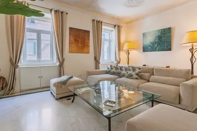 Image de Garden Mansion in Historic Center by LovelyStay