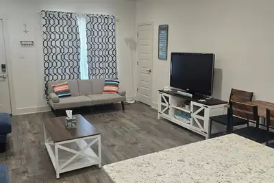 Image de 3-bedroom townhome in delightful Picayune very modern and clean unit A