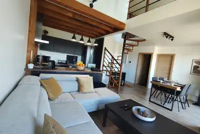 Image de Duplex moderne, chaleureux au calme à Toison d'or