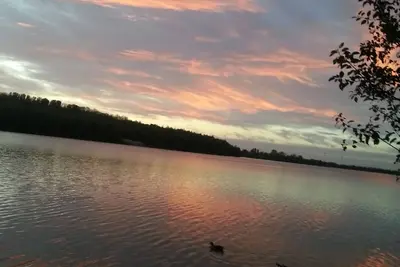 Image de Beautiful family vacation apartment with 2 bedrooms just 5 minutes from the lake