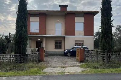 Image de Casa Rina \nAppartement de maison familiale. Ombrie /Toscane. A 2 minutes du lac