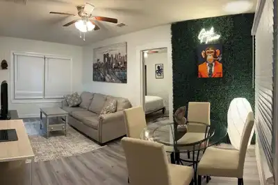 Image de Love Park Cottages of Houston Heights