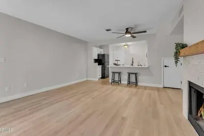 Image de Beautiful 2-bedroom townhome with Ac in charming Mesa