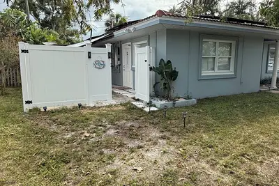 Cozy accommodation very close to everything