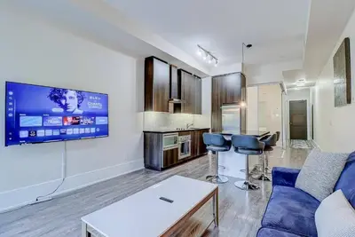 Toronto Icon Suites - Cn Tower Downtown