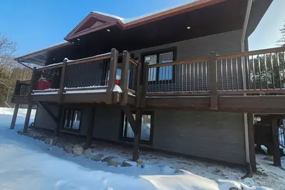 Image de Hidden Stream -Peaceful cottage, 30 min. from Mt-Tremblant. Sleeps 8 comfortably