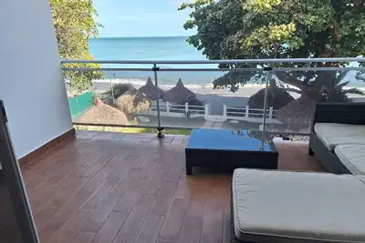 Image de Amazing Front Beach, Miramar Loft 1c