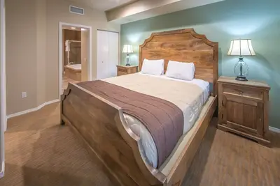 Image de Tahoe Adventure Hub | Modern Stay Near Hiking, Skiing & Natural Springs | 2 Unit